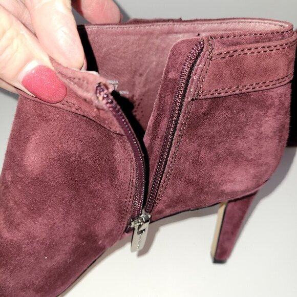 Vince Camuto Burgundy Red Suede Leather Heeled Booties Women's Size 7M - Picture 12 of 12